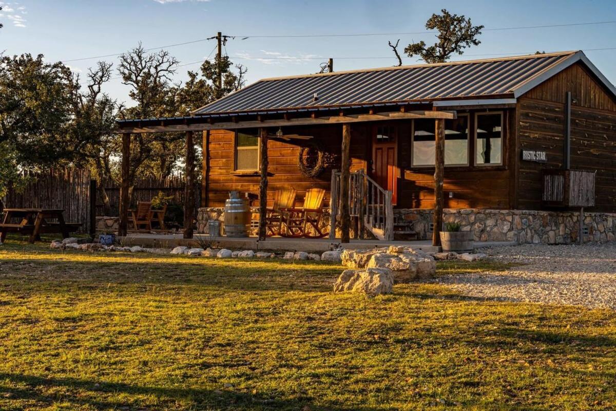 Rockin' R - Rustic Star Cabin Fredericksburg Exteriör bild
